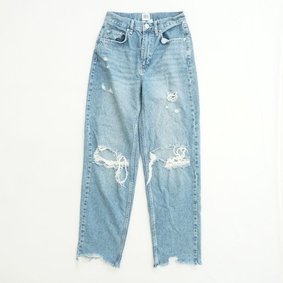 BDG Urban Outfitters High Rise Baggy Jeans Size 26 Distressed Ripped Denim - Picture 1 of 10